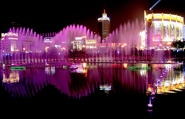 徐州彭城广场音乐喷泉水泵展示一